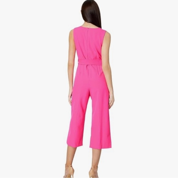 NWT Vince Camuto womens V Neck Jumpsuit With Tie Belt Hot Pink Size 12. - Picture 2 of 7